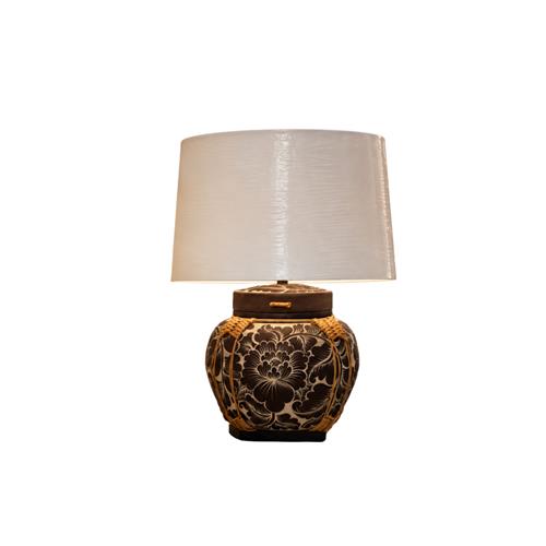 *BROWN FLOWER BASKET LAMP W/RND SHADE