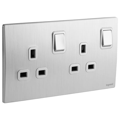 BA 2G 13A DP SWITCHED SOCKET
