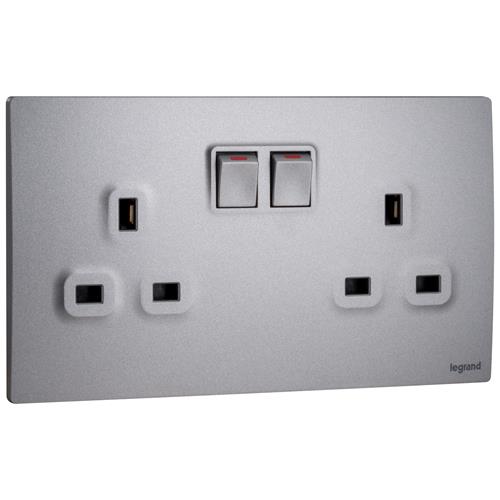 2G BS 13A SP SW SOCKET W/ 2 E