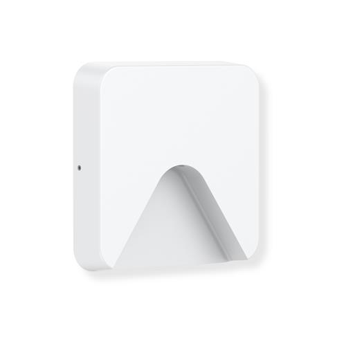 Razor-Thin White Square Light