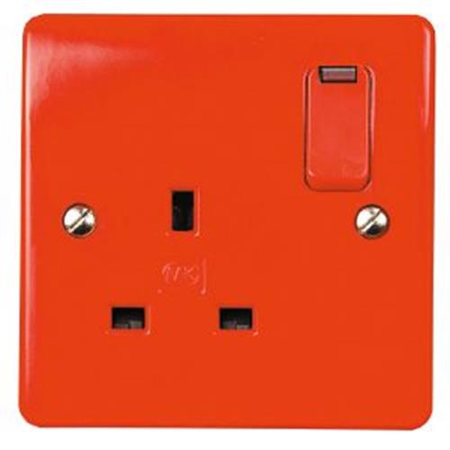 RED DUAL EARTH RED 13A 1G SKT SP SWITCHE